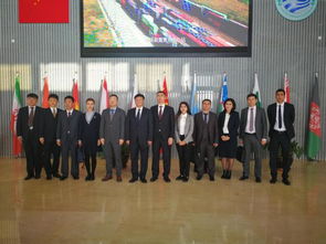 乌兹别克斯司法部副部长堪亚佐夫考察上海合作组织地方经贸合作示范区